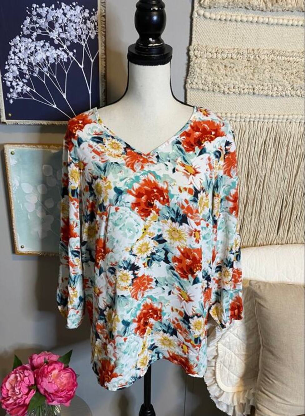 Mario Serrani Italy Floral Blouse Medium Watercolor Floral 3/4 Sleeve V-Neck Top